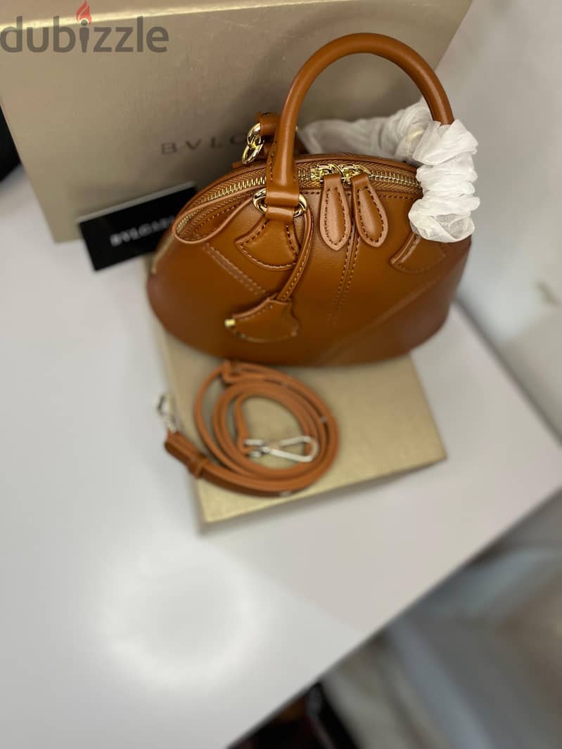 Title:Authentic Bvlgari Mini Leather Top Handle 2