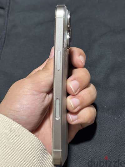 ايفون ١٦ برو iPhone 16 pro