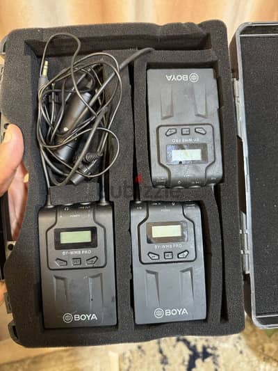 BOYA BY-WM8 Pro-K2 UHF Dual-Channel Wireless Lavalier System