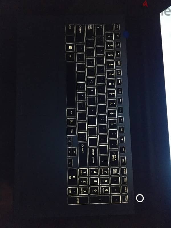 توشيبا i5 خامس ssd256  ram8 1