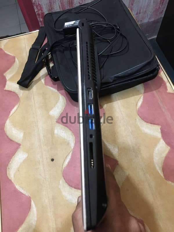 توشيبا i5 خامس ssd256  ram8 15