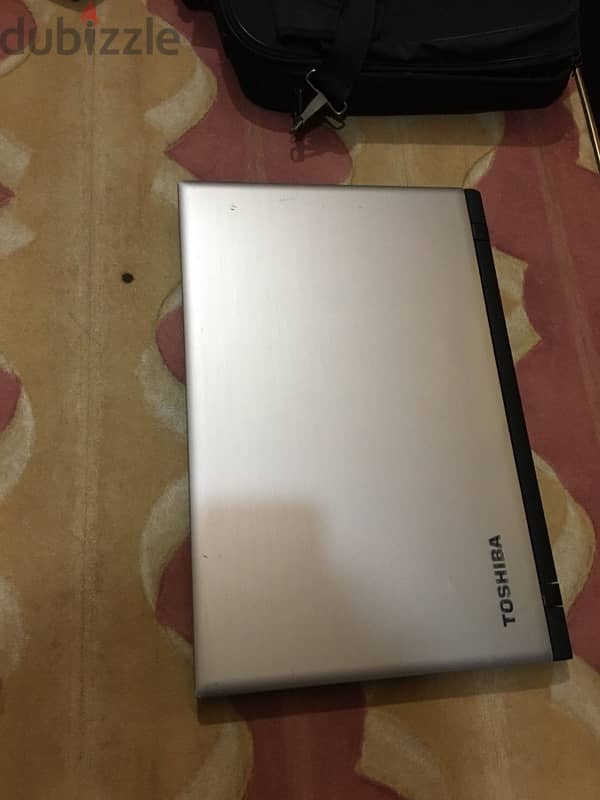 توشيبا i5 خامس ssd256  ram8 18