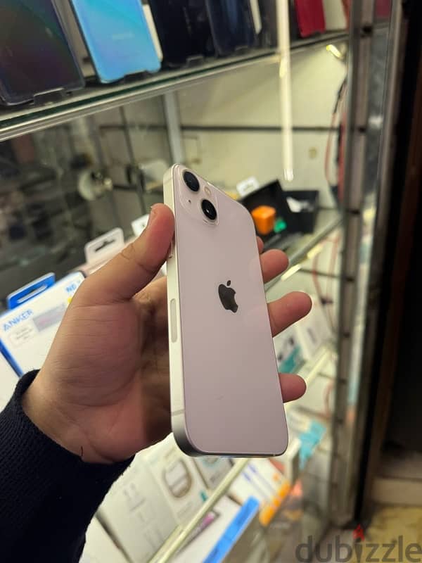 iPhone 13 3