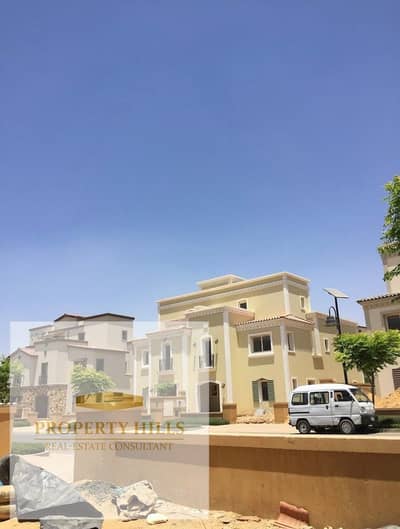 فيلا توين هاوس ريسيل متشطبة 450 متر في كمبوند مفيدا 5 غرف التجمع الخامس القاهرة الجديدة ة Mivida Fifth Settlement New Cairo