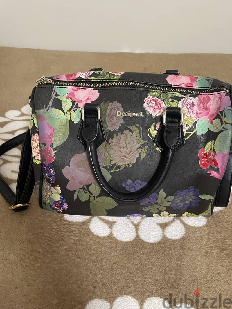 Desigual bag 1