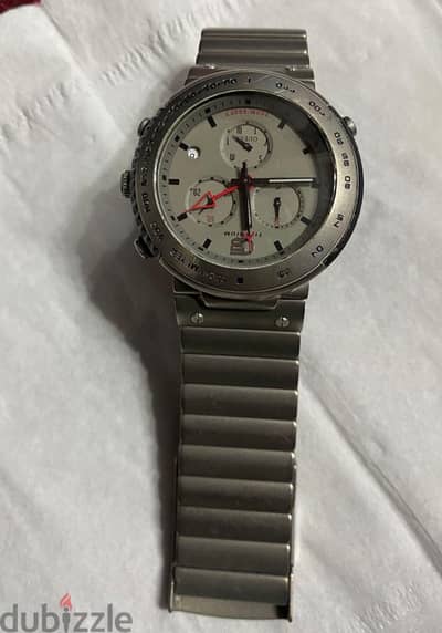 ساعة جيس تيتانيومGuess Titanium