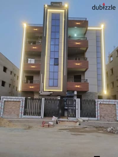 شقة للبيع في جنوب الاكاديمية ب 220م بعداد الكهرباء