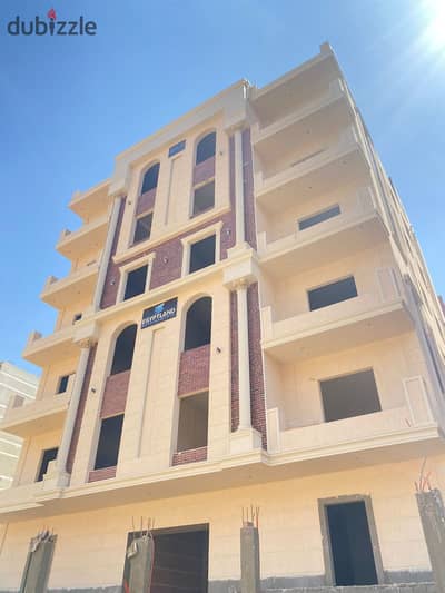 Luxury Apartment 175m + Garden للبيع الحي التاسع – Prime Location – Ready to Move