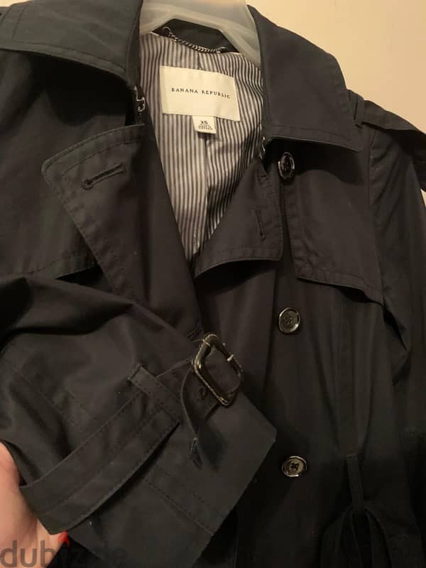 banana republic trench coat 1