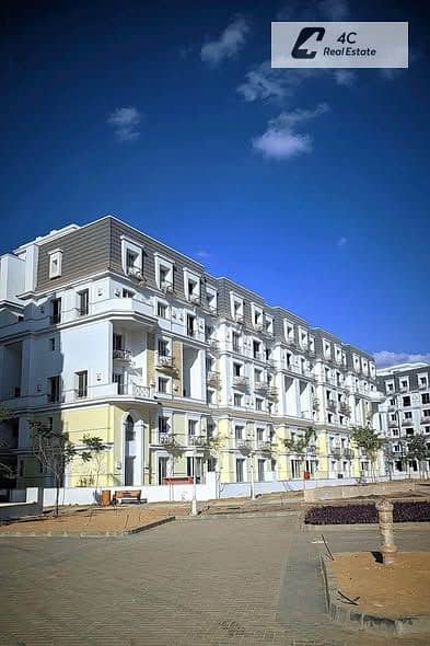 Apartment for sale 3 bedrooms Ultra super lux  prime location in Mountain View iCity Fifth Settlement New Cairo next to Mivida and Hyde Park