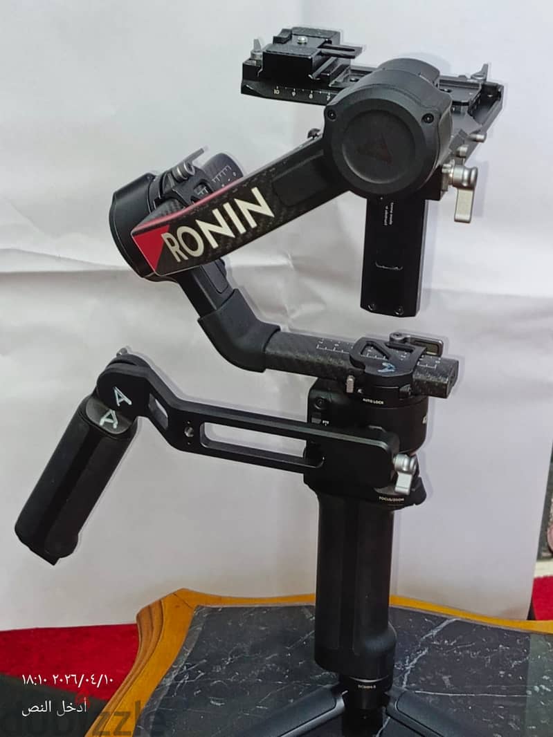 Dji ronin s4 pro رونن 5