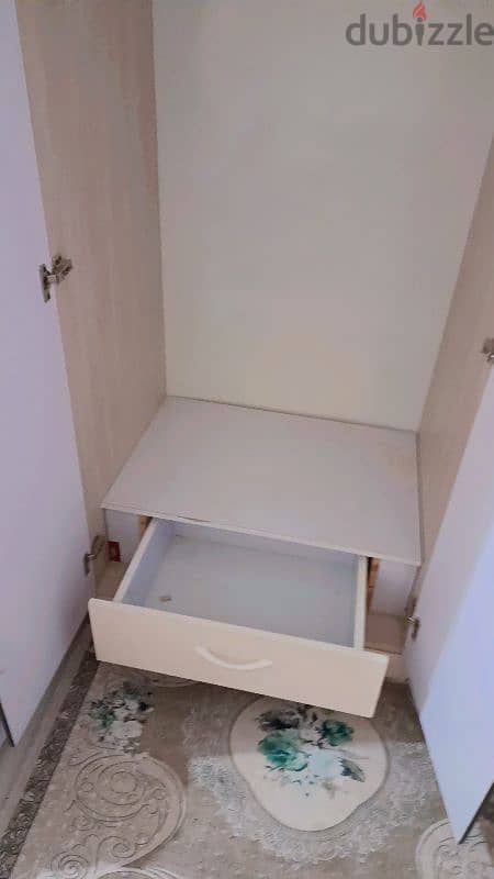 دولاب شبابي 3