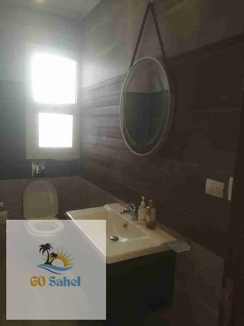 فيلا بـ٤ غرف نوم في سيشيل سيدي عبد الرحمن، صورة ١٠ من ١٧