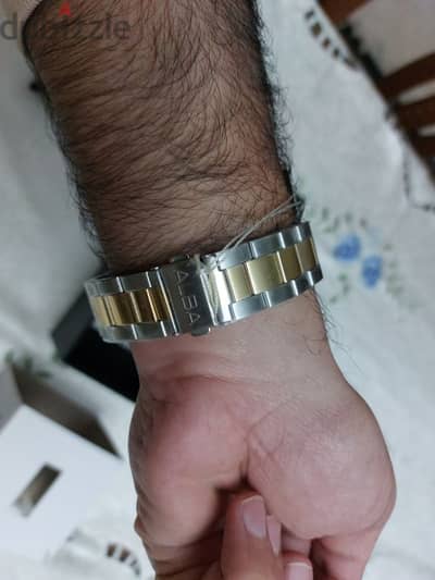 ساعة ألبا جديدة زيرو للبيع بحالة الزيرو موديل 2021