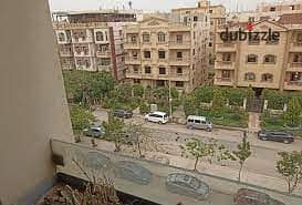 فيلا للايجار حى الدوبلومسين تصلح ادارى 5 غرب ارضى اول وروف