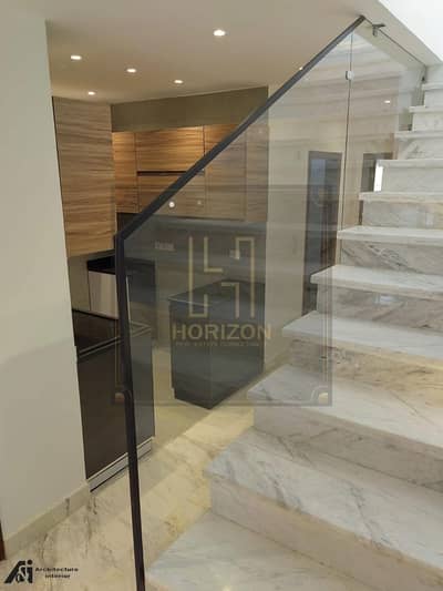 بنتهاوس 167م نص مفروش للبيع كمبوند ماونتن فيو هايد بارك التجمع القاهرة الجديدة penthouse sale in Mountain View Hyde Park