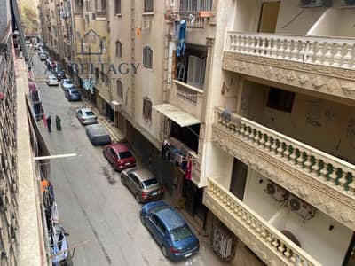 شقة للبيع اكسترا فيو مميز بموقع سكني متميز بالقرب من الجولدن سكوير والعاصمة السياحية بمشعل اخر الهرم