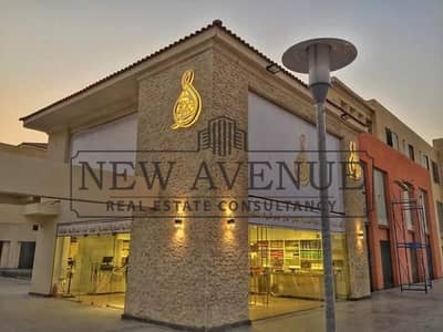 f&b for sale 126+72  sqm at Italian square