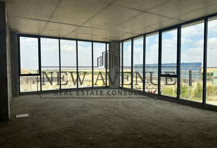 Office space  65 sqm for sale in HEARTWORK prime location