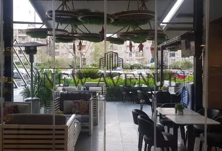 Ready to move cafe available in a prime location