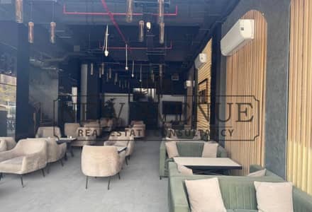 محل  للإيجارمتشطيب بالكامل في مصر الجديده