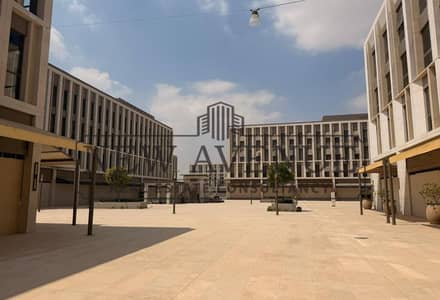 Ready to Move Administrative office space  97sqm for rent mivida