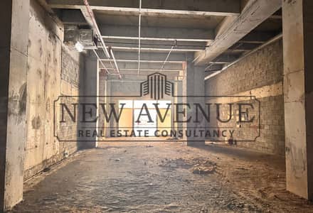 Ready to move Commercial  Retail for rent 240 sqm with avery prime location  gateway elrehab