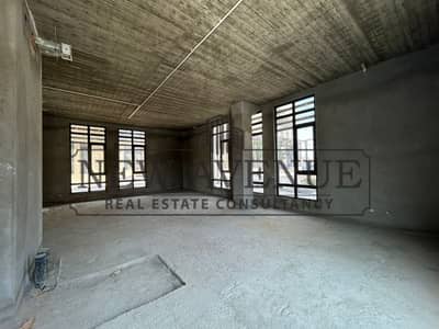 Ground office 170m at District 5 Marakez for rent