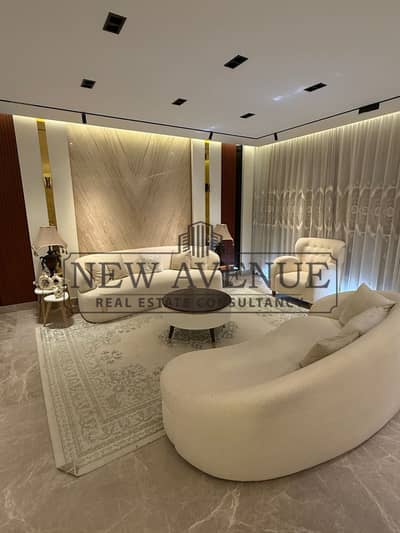شقة للبيع فى الكورونفل القاهرة الجديدة Koronfel New Cairo فى موقع متميز فيو امامي بحري تشطيب كامل جاهزة على الاستلام الفورى