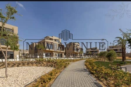 ⁠ڤيلا نوع M , موقع متميز جدا  ⁠ڤيو لاند سكيب للبيع في بالم هيلز القاهرة الجديدة في الموقع الأكثر تميزا palm hills new cairo