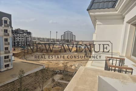ivilla roof ready to move landscape view prime location in mountain view icity new cairo