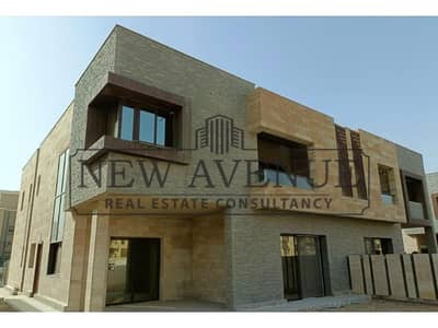 2 توين هاوس استلام فوري تشطيبات فاخرة للغاية في تاج سيتي - Taj city new cairo by MNHD
