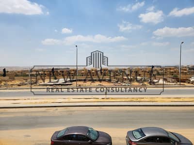 شقة جاهزة للتسليم بموقع مميز في غرب الجولف القطامية القاهرة الجديدة التجمع الخامس