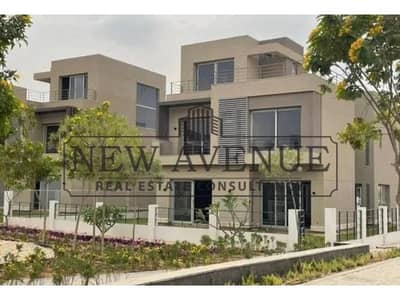 فيلا مستقلة جاهزة للتسليم بالتقسيط في بالم هيلز القاهرة الجديدة palm hills new cairo