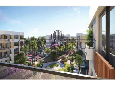 تاون هاوسTown House  ميدل ​​في  البروج  Al Burouj  موقع مميز - للبيع بمقدم و اقساط تسليم هذه السنة