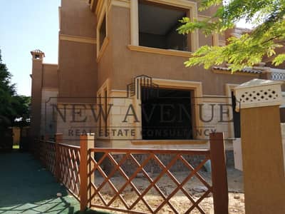 Town house for sale Ready to move in La nouva vista New Cairo by misr Italia installments Till 2027