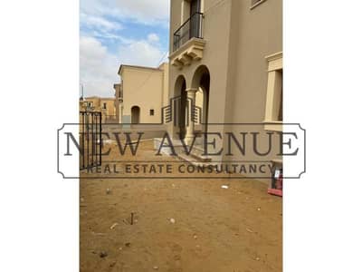 فيلا مستقلة في موقع متميز، جاهزة للسكن، مجمع سيتي جيت، ديار القطري، القاهرة الجديدة