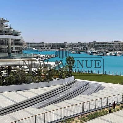 شقة جاهزة للسكن بموقع مميز غرفتين نوم مع مطبخ مفتوح في مراسي سيدي عبد الرحمن الساحل الشمالي
