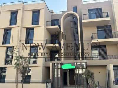 Under market price - down payment with installments over 2 years - Ready to move - Apartment for sale in compound sodic VYE - New Zayed