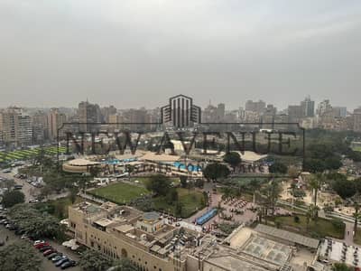 تشطيب راقي - فيو مفتوح بانوراما- موقع مميز - اول سكن - بالتكييفات الكونسيلد و المطبخ - جراج - اسانسير- Dokki