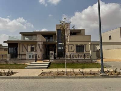فيلا مستقلة زاوية في مجمع سوديك ذا إستيتس ، 4 غرف نوم، بإطلالة على المساحات الخضراء و جاهزه للاستلام.