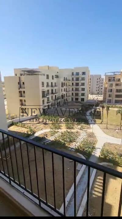 Apartment 131 meters two rooms, fully finished in O West