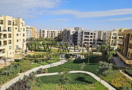 شقة علوية مشطبة بالكامل للبيع تاريخ التسليم 9/2026