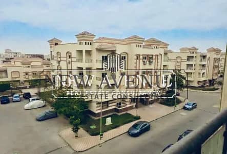 شقة متشطبة بالكامل موقع مميزتطل علي اللاند سكيب ٣ غرف نوم ٣ حمامات جاهزة للسكن في هيليوبوليس ريزيدنس الشروق