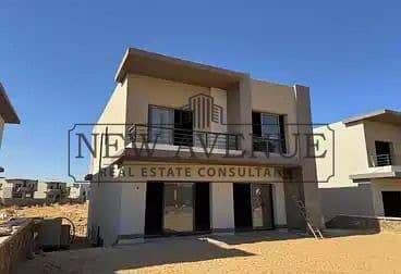 Twin house 303m for sale in Giselle Swan Lake Residence