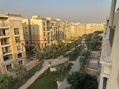 شقة 3غرف موقع مميز للبيع بكمبوند سراي القاهرة الجديدة امام مدينتي ريسيل باقل من سعر السوق فيو مميز
