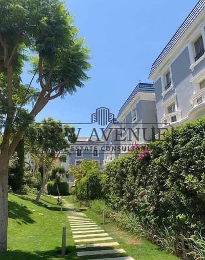 Apartment 275 meters in Mountain View Hyde Park Three Bedrooms 5 Bathrooms with Prime Location Greenery View Core and Shell