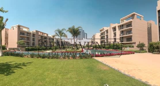 شقة ثلاث غرف بفيو مفتوح علي لاندسكيب بتكملة اقساط في فيفث سكوير المراسم Fifth Square Al Marasem