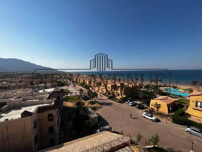 بنتهاوس للبيع فى لافيستا توباز LA vista Topaz موقع متميز  فيو بانورامي على البحر