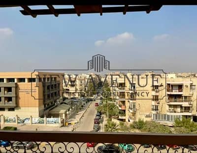 شقة متشطبة بالكامل للبيع فى مربع الوزراء شيراتون sheraton فيو مفتوح بحرى مصعد  مواقف سيارات جاهزة على الاستلام الفورى